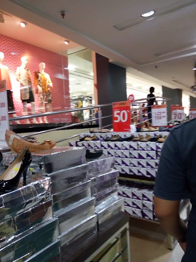 Photos of Matahari Department Store Medan Fair