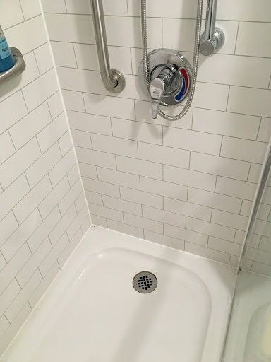 AV Construction Inc - Visual