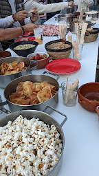 Photo n°20 de Bistrot de pays La Petite Table à Rouffiac-des-Corbières (Marchand de journaux)