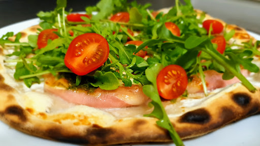 Pizzeria Basilic au feu de bois