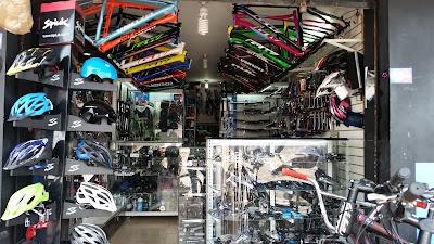Photos of Almac&eacute;n Mountain bike