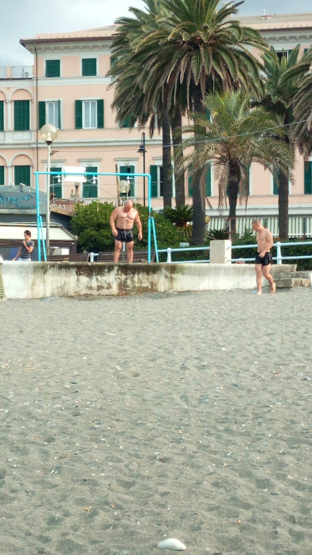 Pegli spiaggia ( Beach )