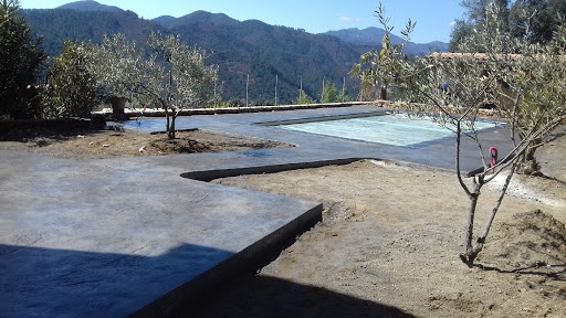 Photo de Beton imprime suze la rousse