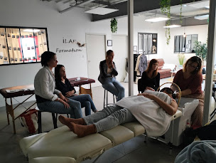 Photo n°17 de ILAE Formation - Centre de formation et Espace de Coworking pour les métiers de la Coiffure et de l'Esthétique à Les Herbiers (Salon de coiffure)