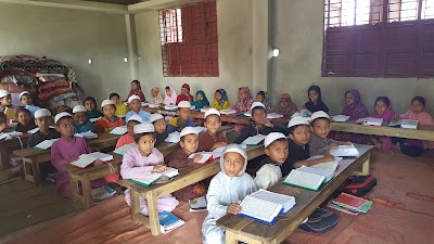Photos of ধনী পাডা জামে মসজিদ