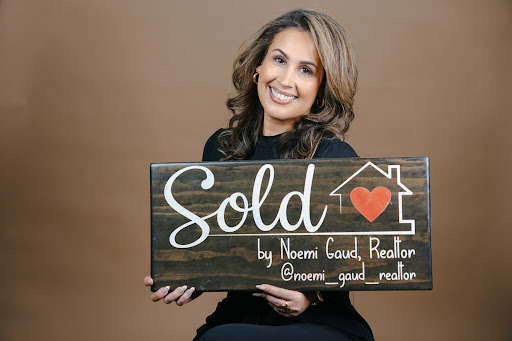 Noemi Gaud, Realtor, Se habla español Logo