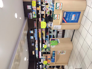 Photo n°2 de PHARMACIE FOURNET CAROLINE - RUE DES DAMES 75017 à Paris (Parapharmacie)