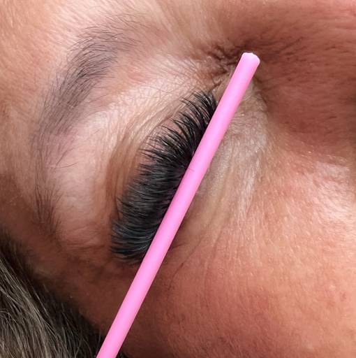 Sunday's Lashes & Beauty Studio - Thumbnail