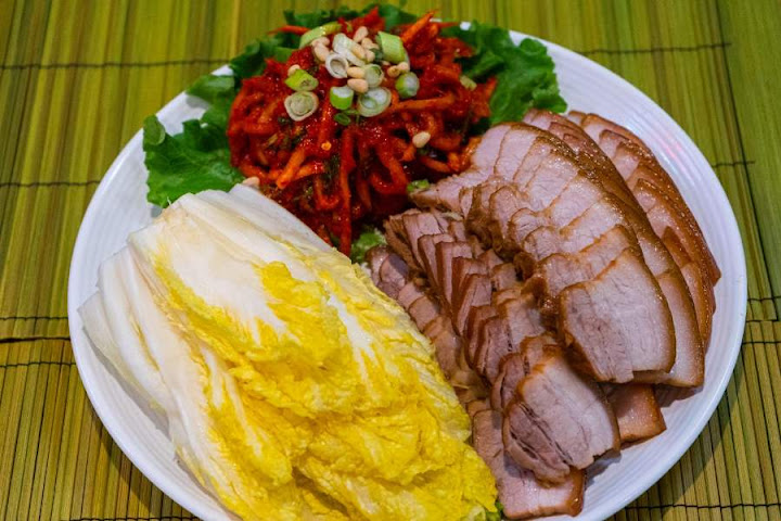 LA 장충 평안도 족발집 (올림픽점) LA Jangchung Jokbal by null