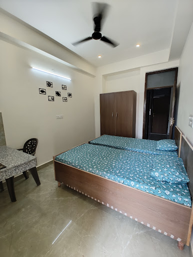 We are providing 12k in balconies rooms post image