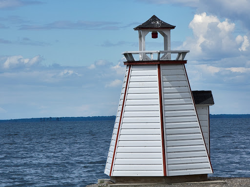 Kagawong Marina Lighthouse - Thumbnail