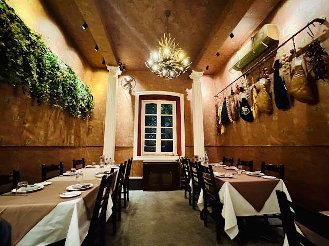 ALBERGUE 1601 by null