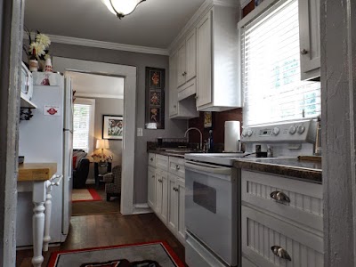 Photos of The Bama Crimson Cottage
