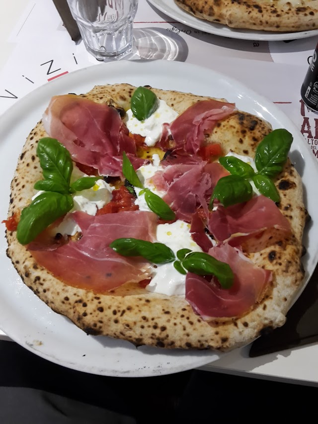 Vizio 5 Pizzeria