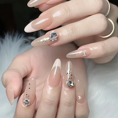 SKY-NAIL