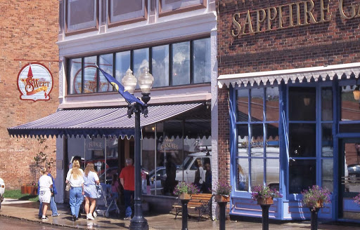 Sapphire Gallery - Thumbnail
