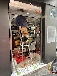 Photo n°11 de Entreprise Parisienne De Sécurité (EPS) - Fenêtres et Volets à Franconville (Fournisseur de fenêtres)