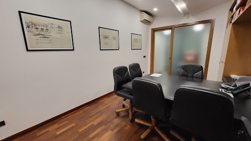 Coldwell Banker Fine Real Estate Gallery - Italy