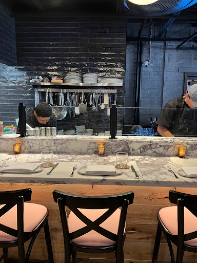 Vine Bar - Visual