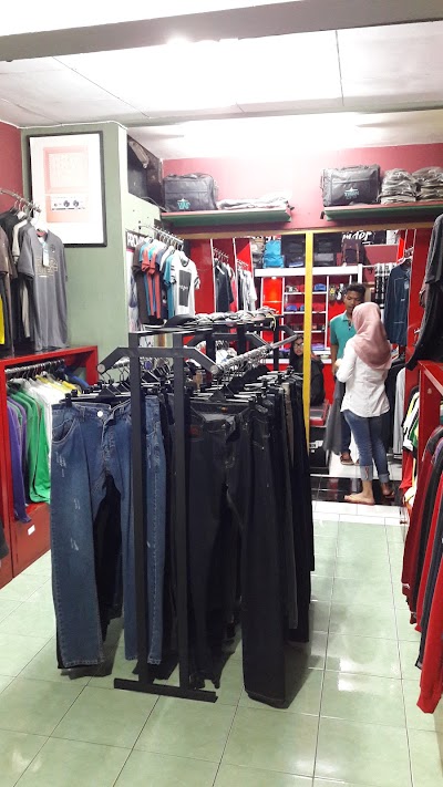 Photos of distro tankers @shelterdenim