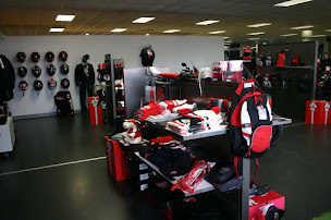 Photo n°5 de Magasin Patrick Salles à Lectoure (Magasin de motos)