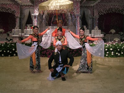 Photos of Saung Abah Emot