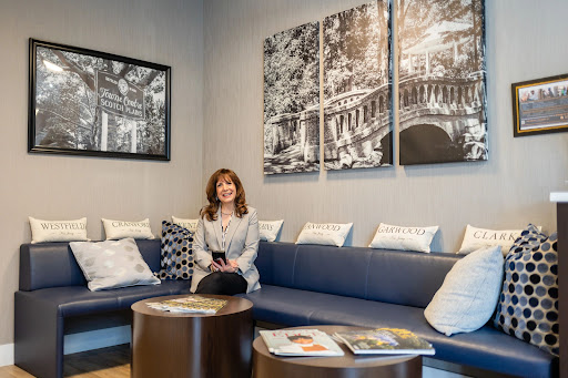 Vivian Cortese-Strano - Coldwell Banker - Thumbnail