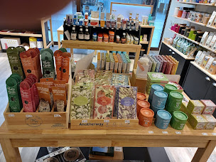 Photo n°5 de Good Eeffee bien-être & cosmétiques naturels bio à Mellac (Parfumerie)