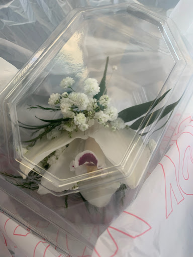 Fancy Flowers & Gift Shop Gallery - United States