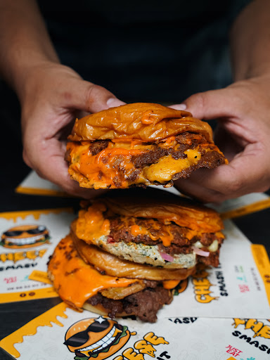 Photo 2 - MANDO - Smash Burger