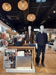 Photo n°8 de Vib's (Cache Cache - Bonobo - Bréal) à Thiais (Magasin de vêtements pour femmes)