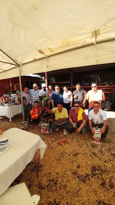 Photos of Autolote La Esperanza