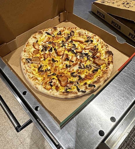 Photo 1 - Royal Pizza