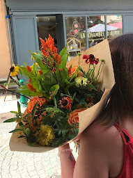 Photo n°28 de Des fleurs dans le vent à Villefranche-sur-Saône (Fleuriste)