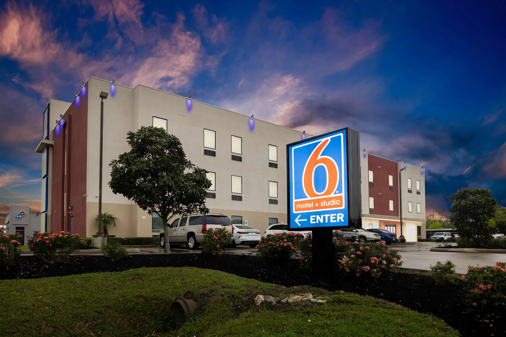Studio 6 Suites Texas City, TX – I-45 South