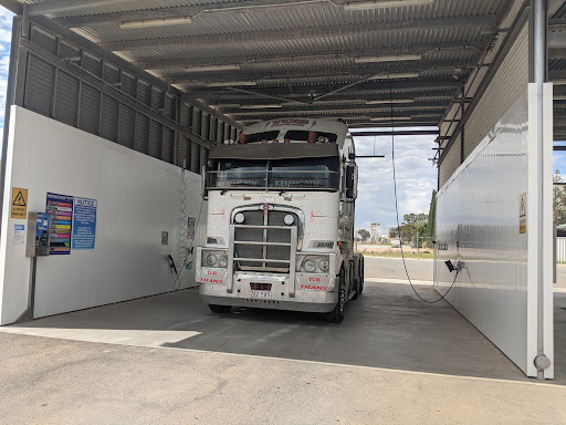 Ceduna Car & Truck Wash & DIY Dog Wash - Thumbnail