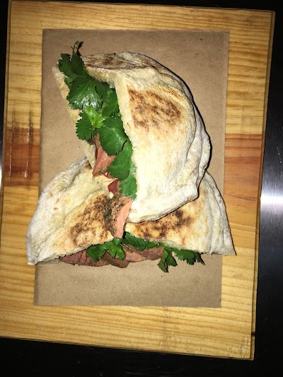 Photos of Summu: A Hummus Store