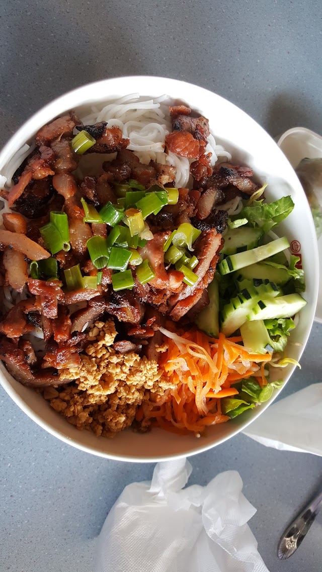 Pho 24