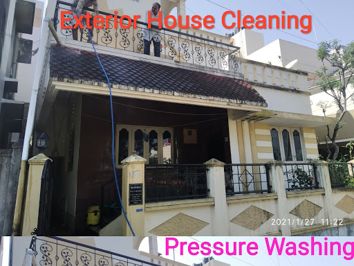 Exterior house cleaning by ESy post image