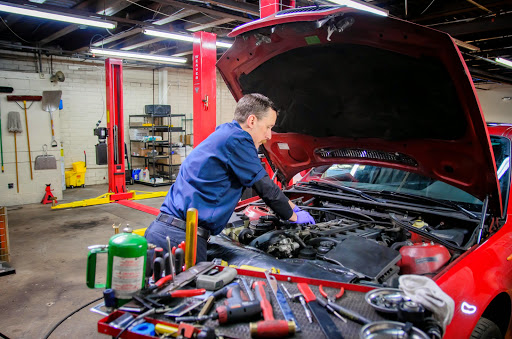 Service Course Auto Works - Auto Repair - Thumbnail