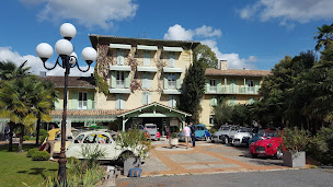 Photo n°18 de TAXI - Transport Excursion La Cigogne - Langon à Mazères (Service de taxi)