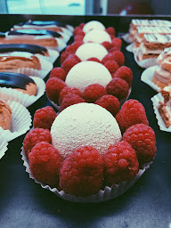 Photo n°20 de Au Petit Bonheur à Le Tourne (Boulangerie)