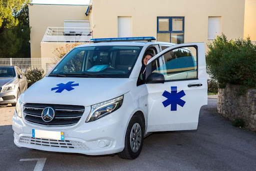 AMBULANCES DU SOLEIL M TENA REMI