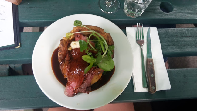 Comments and reviews of The Junction Tavern Kentish Town