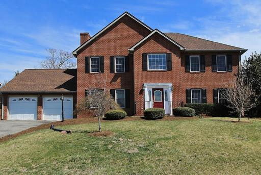 Anastasia Thompson, Realtor dba Roanoke Valley Realty