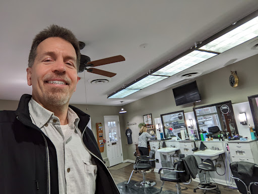 Colonial Barber Shoppe - Thumbnail