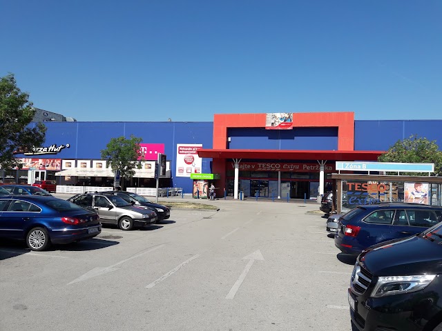 TESCO Extra