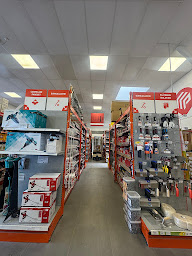 Photo n°18 de POINT.P SAINT BRIEUC à Saint-Brieuc (Service de gestion des déchets)