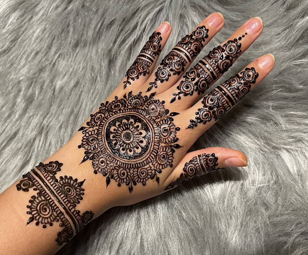 MehndiBySoukayna - Mehndi Artists in Redbridge