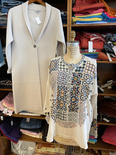 Tate's Clothiers - Thumbnail